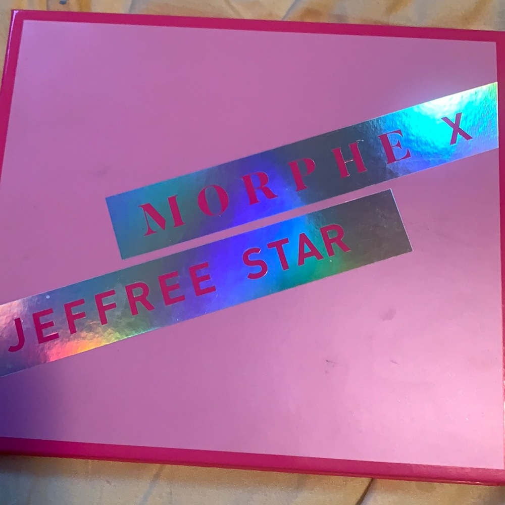Real Jeffree star pallete used few times